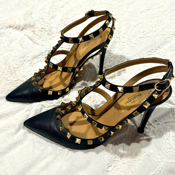 Trade** - Picture 2 of 7